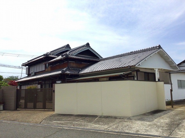 明石市　入り母屋造り　現地調査　谷板金